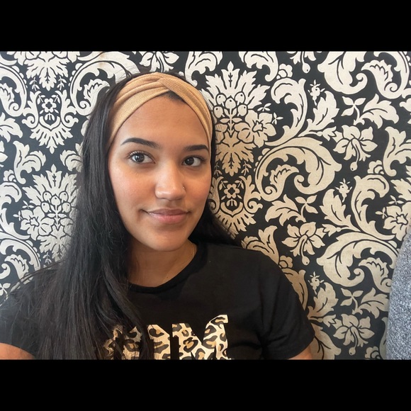 Posh Ambassador, Lydia 🌹 - Picture 4 of 5